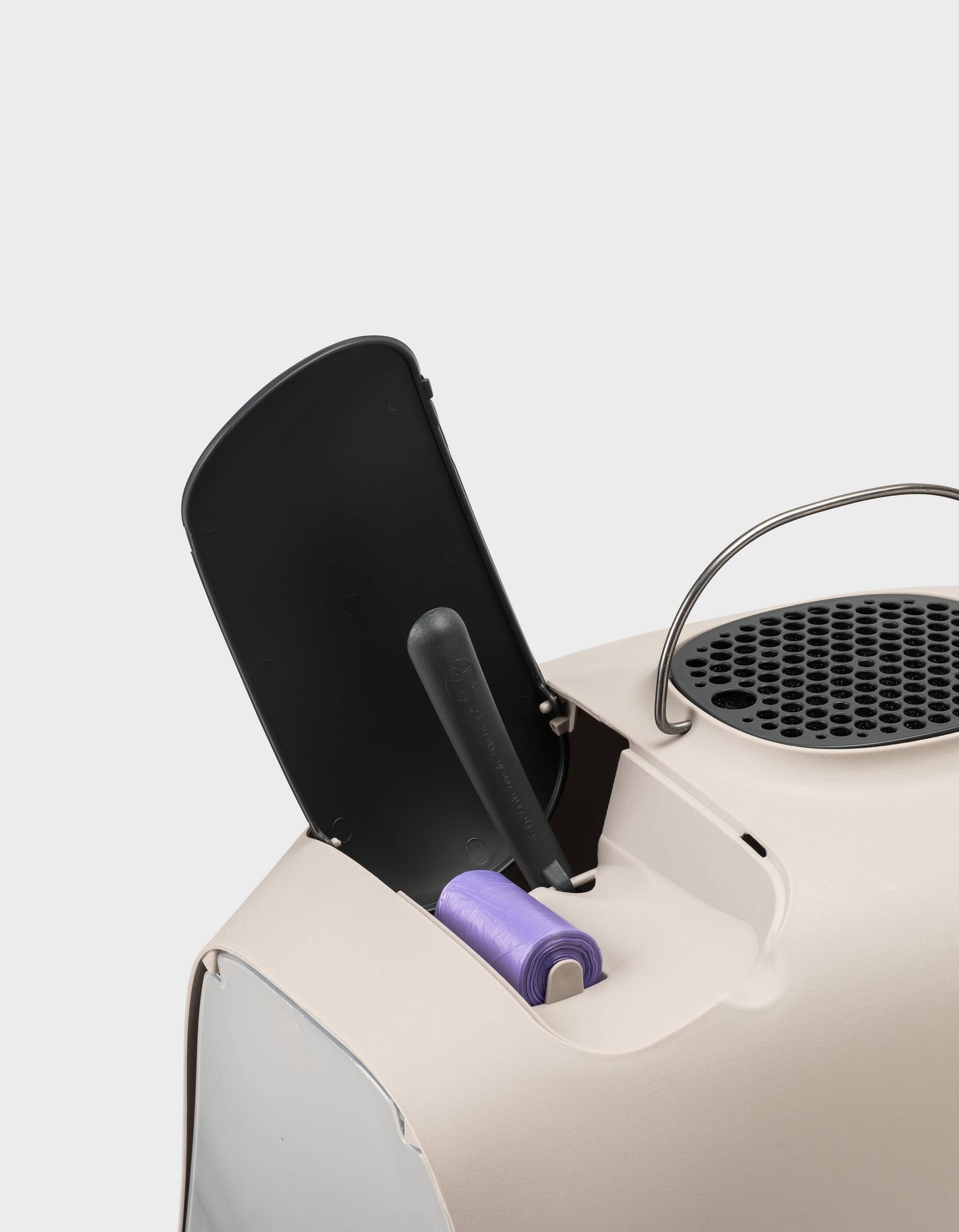 Bac à litière design avec filtre et accessoires de nettoyage